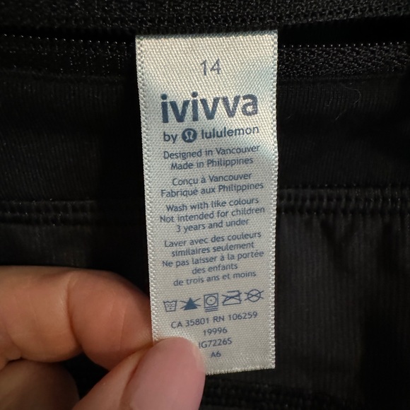 Lululemon Ivivva girls' shorts size 14. - Picture 3 of 3